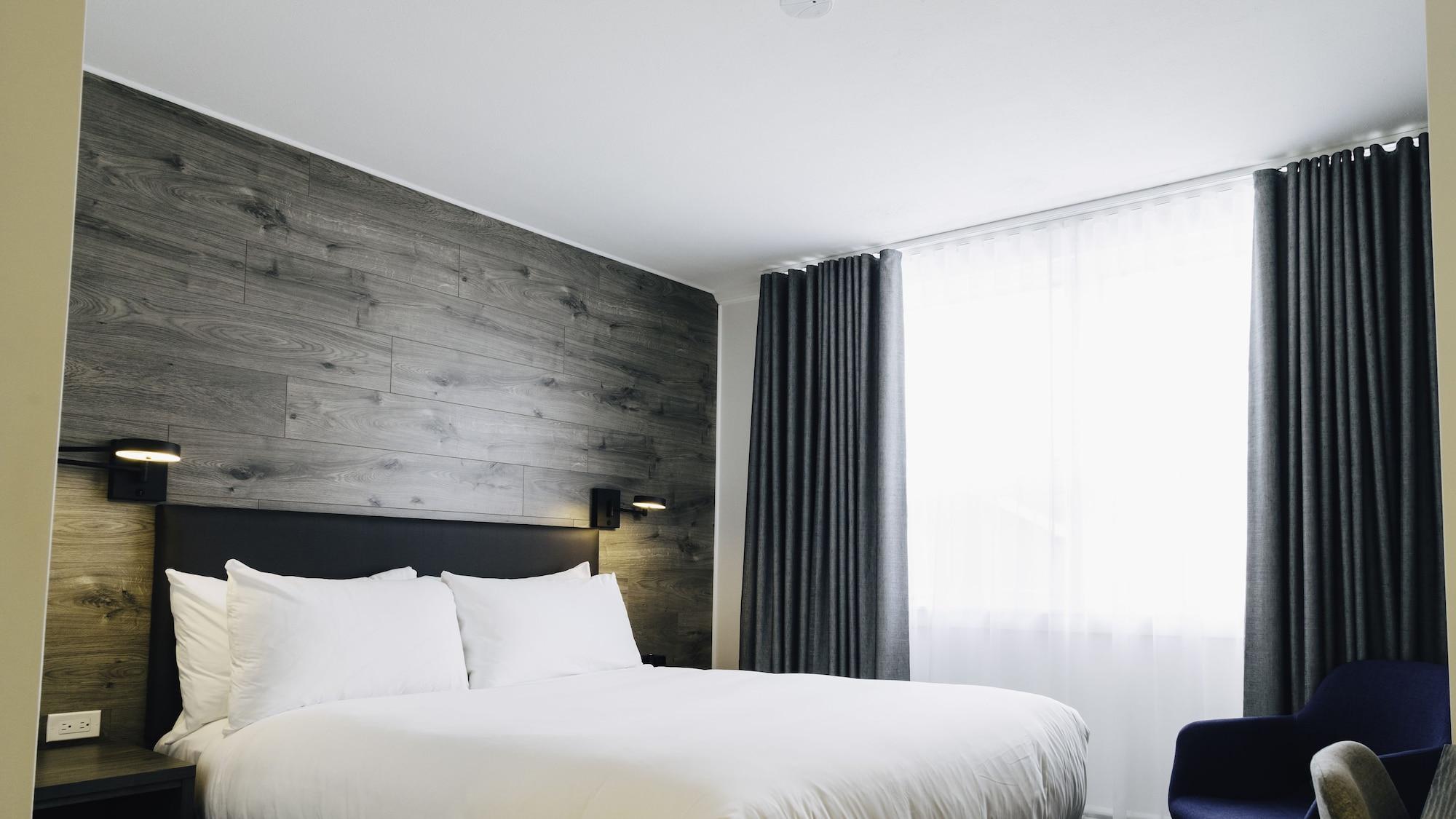 เดอะ โฮเต็ล ออน พาวนัล Hotel ชาร์ลอตต์ทาวน์ ภายนอก รูปภาพ