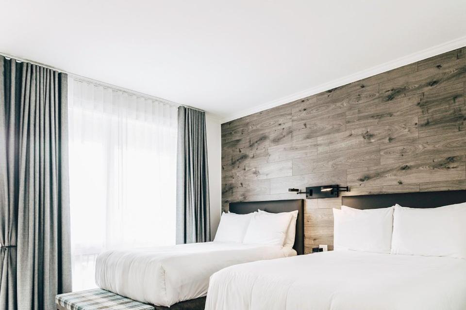 เดอะ โฮเต็ล ออน พาวนัล Hotel ชาร์ลอตต์ทาวน์ ภายนอก รูปภาพ
