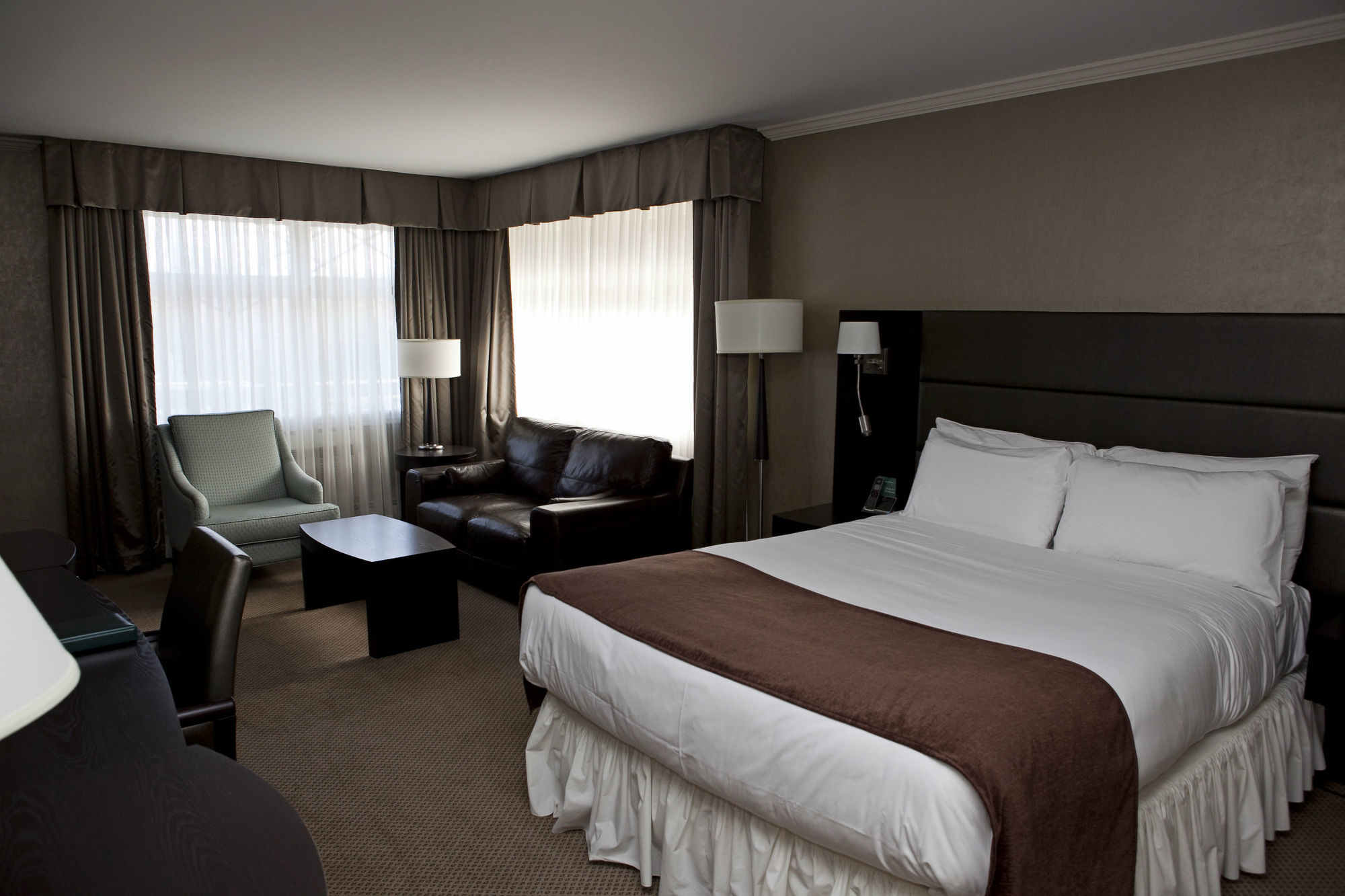 เดอะ โฮเต็ล ออน พาวนัล Hotel ชาร์ลอตต์ทาวน์ ภายนอก รูปภาพ