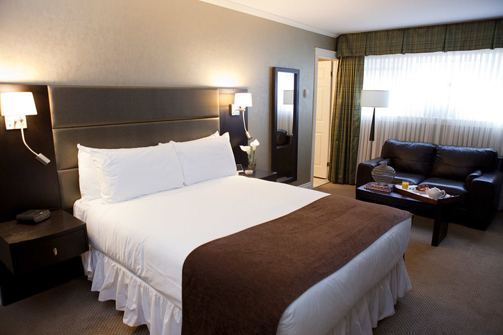 เดอะ โฮเต็ล ออน พาวนัล Hotel ชาร์ลอตต์ทาวน์ ภายนอก รูปภาพ